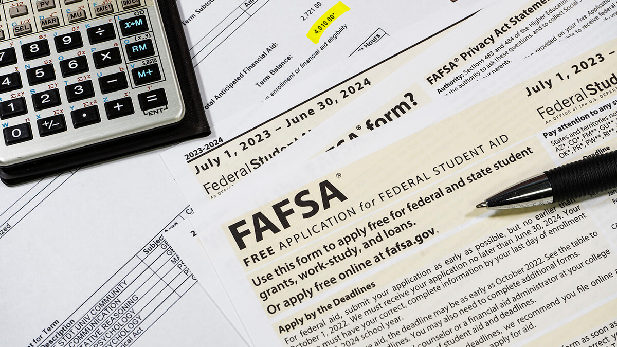 https://staging-luminafoundation-staging.kinsta.cloud/wp-content/uploads/2024/04/29-FAFSA-iStock-1723267289.jpg
